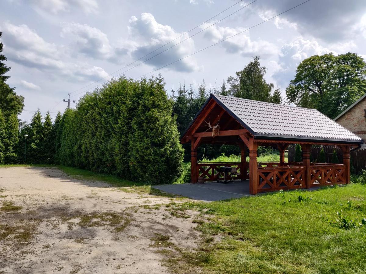 Noclegi-Splywy Bugiem Slawatycze Exterior photo