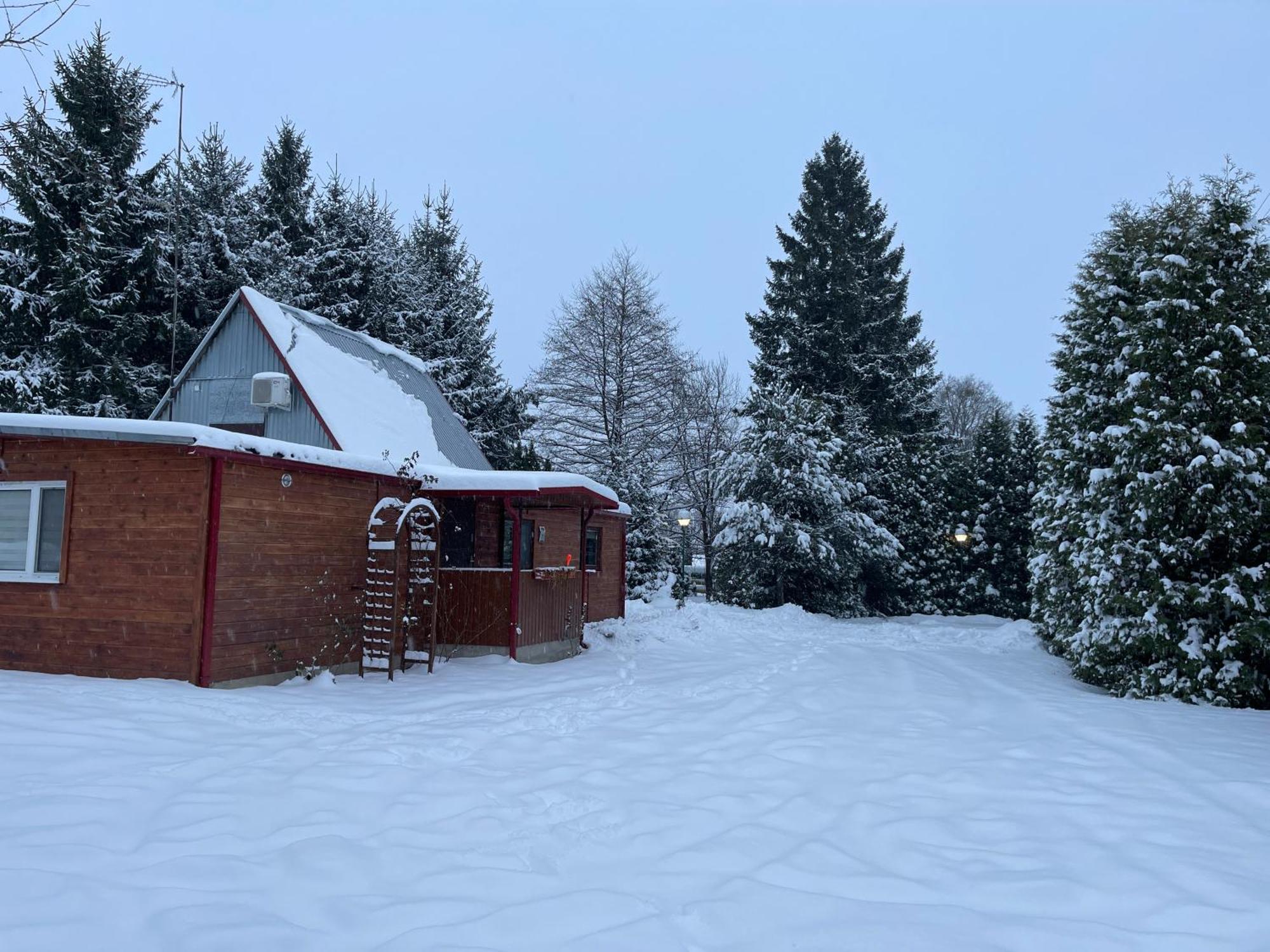 Noclegi-Splywy Bugiem Slawatycze Exterior photo
